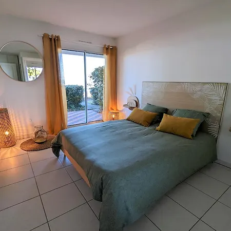 Apartment Spacieux T3 Rdc 75m², 2 Terrasses, Acces Plage, Vue Bassin, Parking, Quartier Aiguillon - Fr-1-420-117 *
